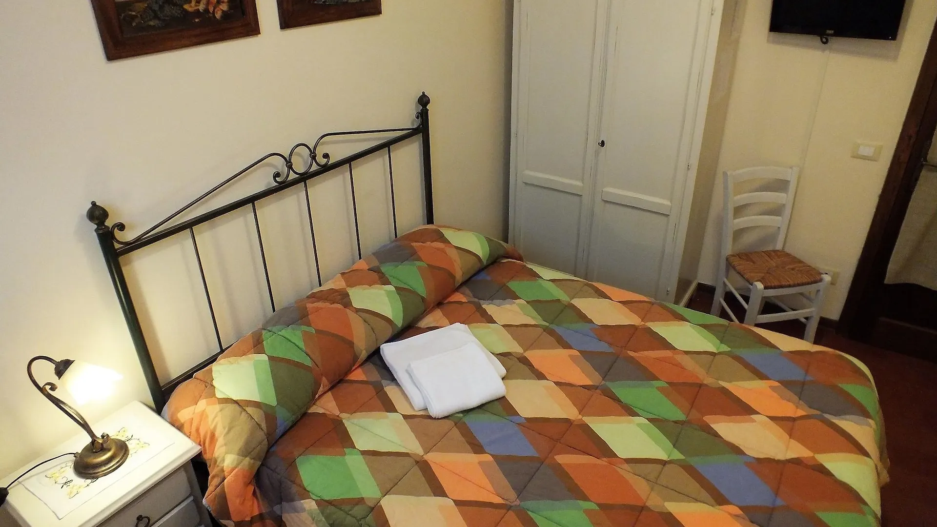 B&B Casale Virgili Siena Bed & Breakfast